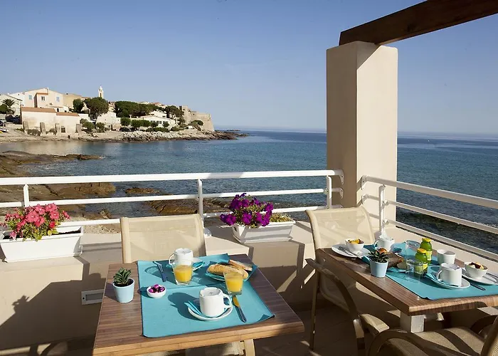 Hotel Beau Rivage 2*