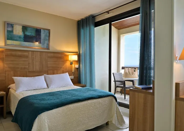 Hotel Beau Rivage Algajola (Corsica)