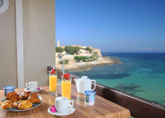 Beau Rivage 2* Algajola (Corsica)