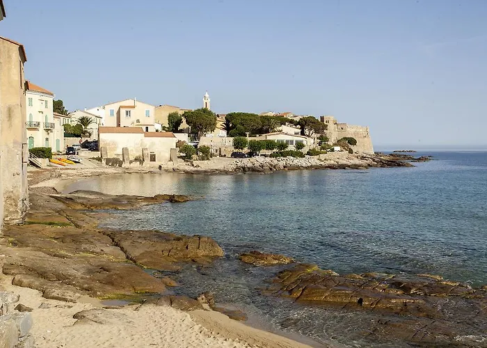 Beau Rivage Algajola (Corsica)