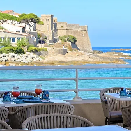 Beau Rivage 2* Algajola (Corsica)