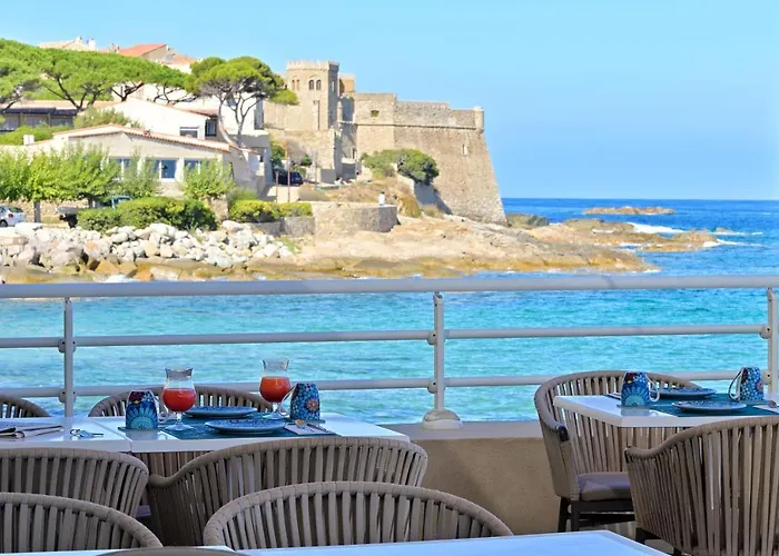 Beau Rivage 2* Algajola (Corsica)