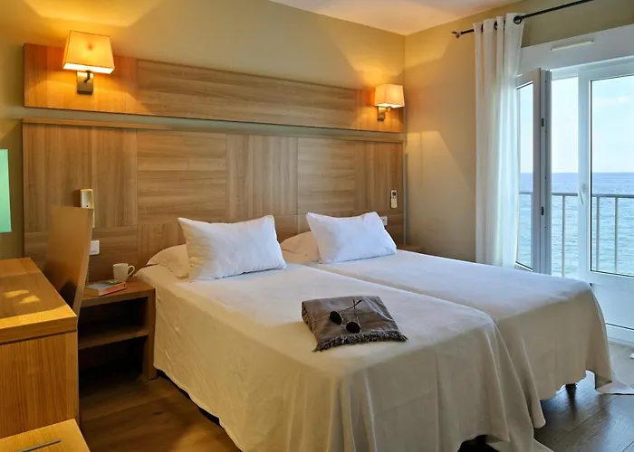 Beau Rivage 2* Algajola (Corsica)