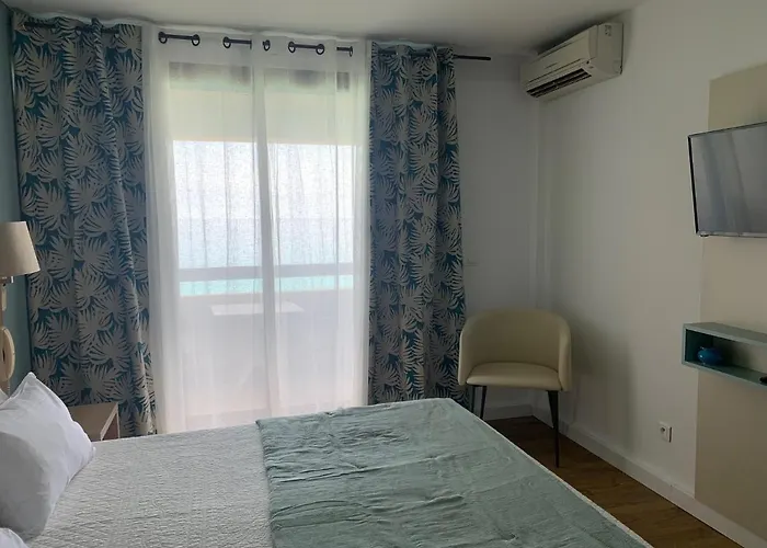 Beau Rivage 2* Algajola (Corsica)