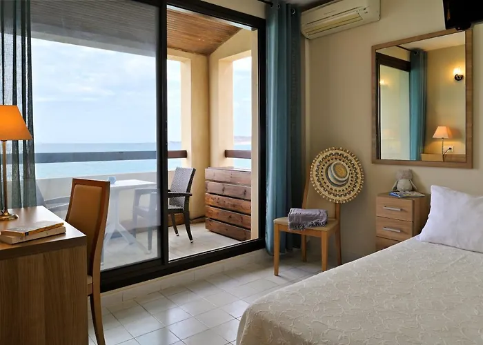 Hotel Beau Rivage 2*