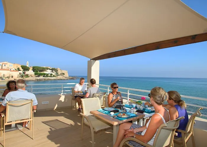 Hotel Beau Rivage 2*