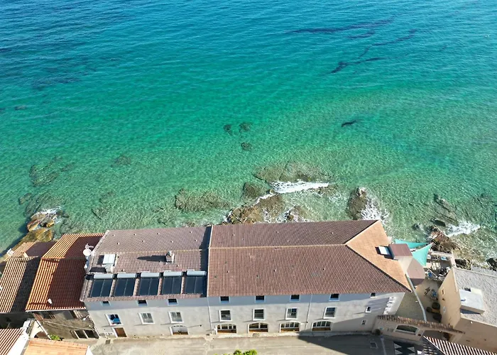 Beau Rivage Algajola (Corsica)